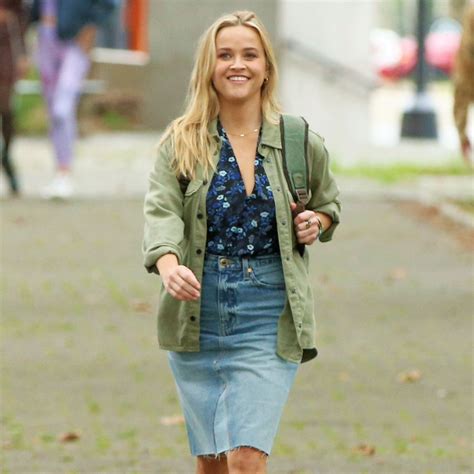 Reese Witherspoon Your Place Or Mine In The Park In Brooklyn 10042021 • Celebmafia
