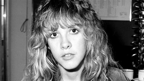 Stevie nicks was born in phoenix, arizona. Stevie Nicks Facts You Never Knew - Simplemost