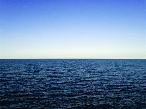 Paling Keren 30 Gambar Air Laut Biru Pemandangan Indah Sekali