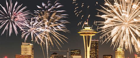 fireworks for a national holiday in Seattle | Argosy Cruises