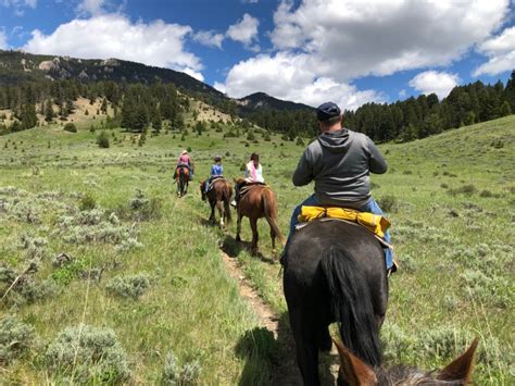The Best Horseback Riding In Montana Discovering Montana