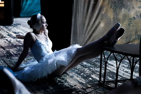 Powerful Backstage Photos Of Ballet Dancers Through Eyes Of Russian
