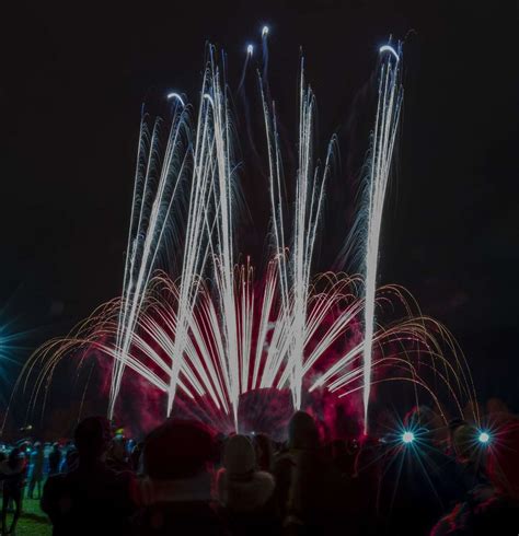 Bonfire Night In Pictures Cambridge Fireworks Display 2022 Goes Off