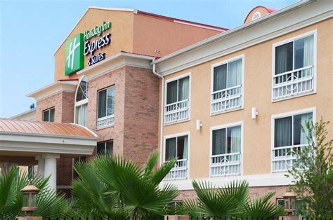 Holiday Inn Express And Suites Alexandria Home