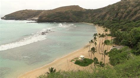 Hanauma Bay Reopened But Surf Still Dangerously Large