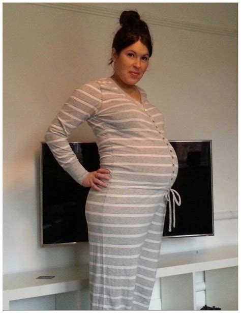 The Beauty Of Pregnant Women Pregnant Striped Outfit  Imgsrc Ru