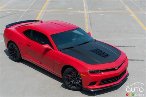 2015 Chevrolet Camaro Ss Coupe Pictures Auto123
