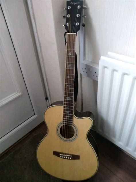 Martin Smith W 401 Acoustic Guitar Warrington In Warrington Cheshire