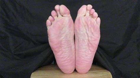 Red Wrinkled Soles Youtube