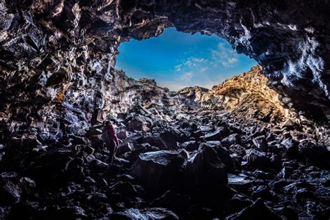Best Lava Tubes To Explore In The Us Topozone