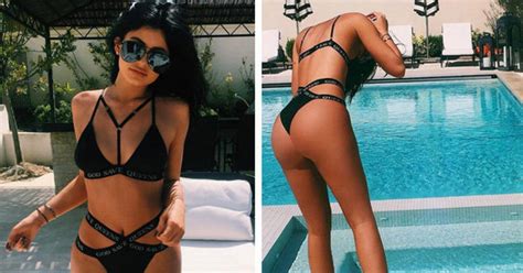 Kylie Jenner Flashes Bum In Cheeky Snap Daily Star