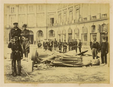 La Commune De Paris 1871 Un Jour De Plus à Paris