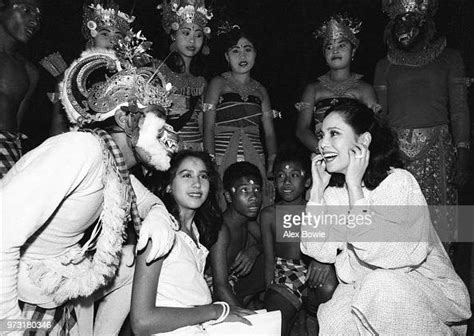 dewi sukarno and daughter kartika soekarno with indonesian dancers news photo getty images