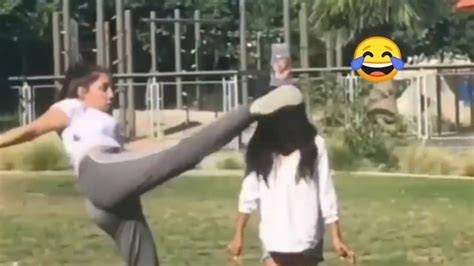 Funny Gym Fails Compilation 😂 Girl Gym Fails Most Epic Girl Fails 😂
