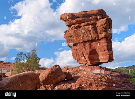 Balanced Rock Garden Of The Gods Red Sandstone Rocks Colorado