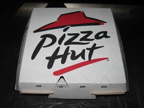 The company announced tuesday that its original pan pizza is being completely remade, including a new cheese blend, sauce and a newly engineered pan for it to be baked in for a crispier crust. All sizes | Pizza Hut: Cheese personal pan pizza box ...