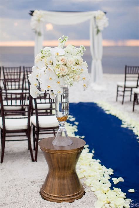Gold And Navy Inspiration Shoot From Fabulously Chic Weddings Jamie Lee