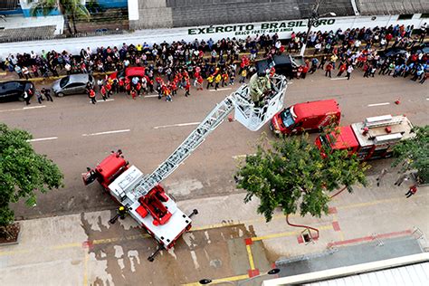 Tj Ro Simulado De Incêndio Apresenta Procedimentos Para Casos De Emergência Geral Rondônia