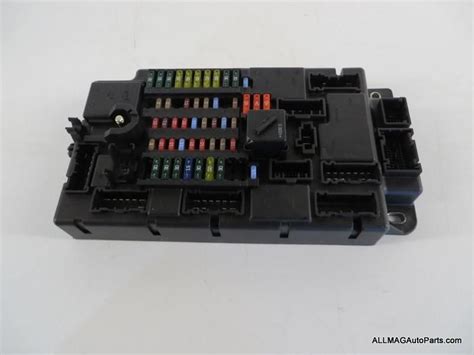The first fuse box is located under the hood on the driver's side and can be accessed by unsnapping the clips holding the lid in place. Where Is The Fuse Box On Mini Cooper | Wire