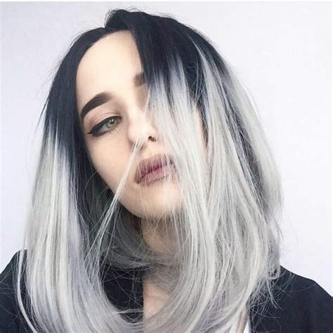 The Best Antique Chic Black To Grey Ombre Hairstyles