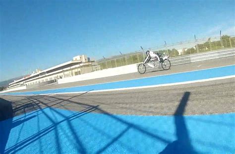 Francois Gissy Sets A World Record With A Rocket Powered Bicycle