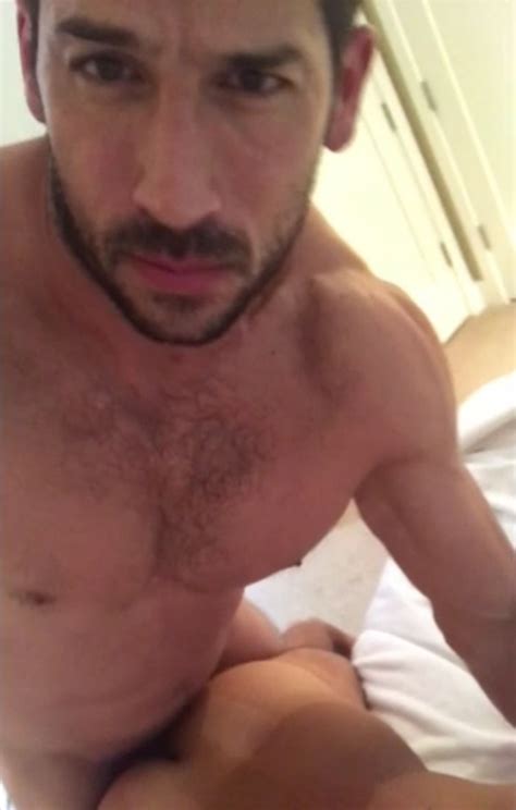 Gay Porn Star Leo Giamani Fucks Hung Italian Stud In His First Sex Tape