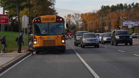 You Would Be Surprised How Often Drivers Dont Stop For School Buses