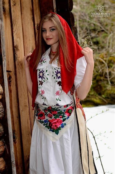 Pretty Albanian Lady In Traditional Costume Nationalcostumes Nationalattire Traditional