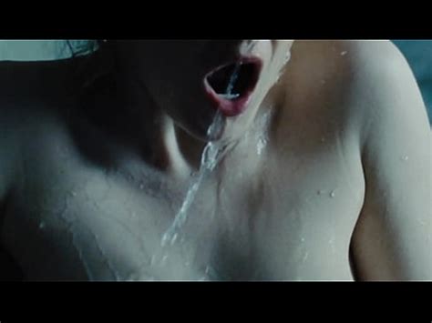 Emma Stone Nude Nipple The Favourite Naked Tits Wet Topless