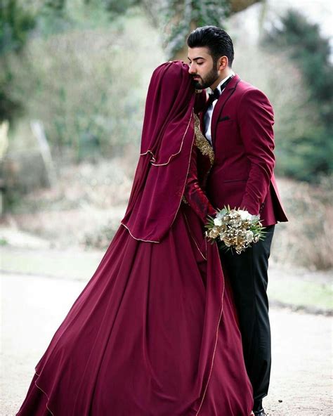 Pin By Neemi Shehwar On Couples Muslimah Wedding Dress