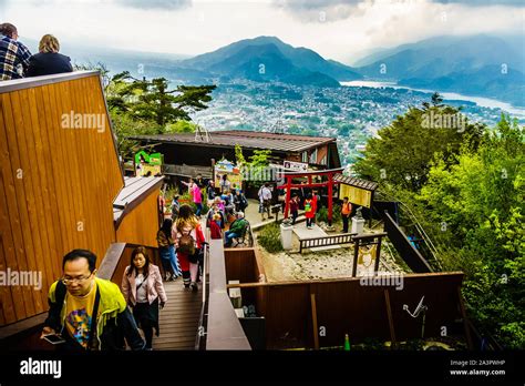 Fuji cable car hi-res stock photography and images - Alamy