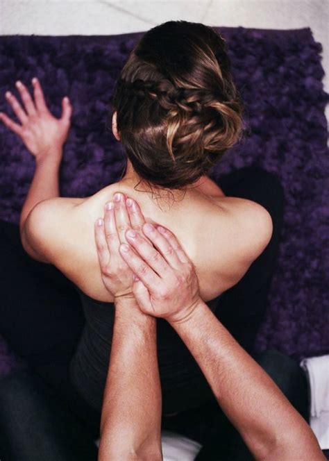 5 Unexpected Benefits Of Massage Therapy Couples Massage Couples