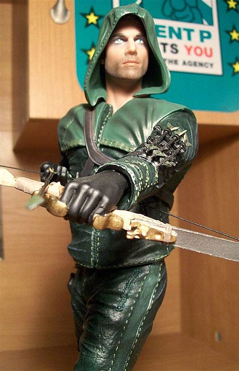 Oliver Queen Arrow Statue Another Pop Culture Collectible Review By