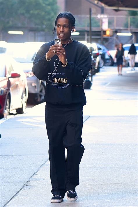 Asap is an acronym which stands for 'always strive and prosper'. 最高 Asap Rocky Fashion 2019 - ジャワトメガ