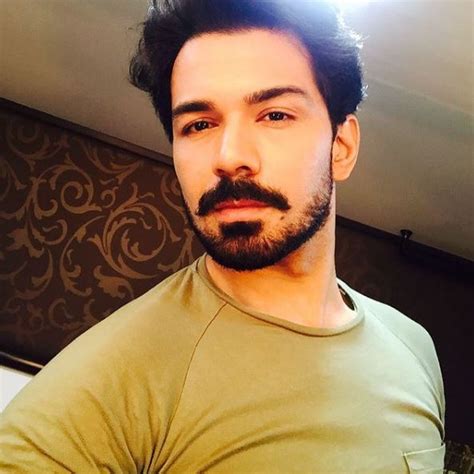 Abhinav Shukla Actor Height Age Girlfriend Wife Family Biography More Contestant In