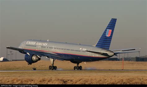N542ua Boeing 757 222 United Airlines Greg Dewey Jetphotos