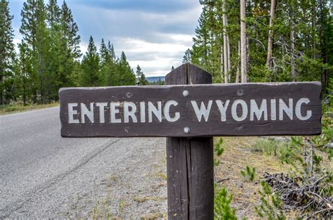 Entering Wyoming Sign Wyoming Department Of Health