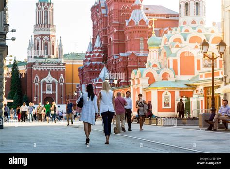 Russia Shopping Street In Moscow Stock Photo Alamy