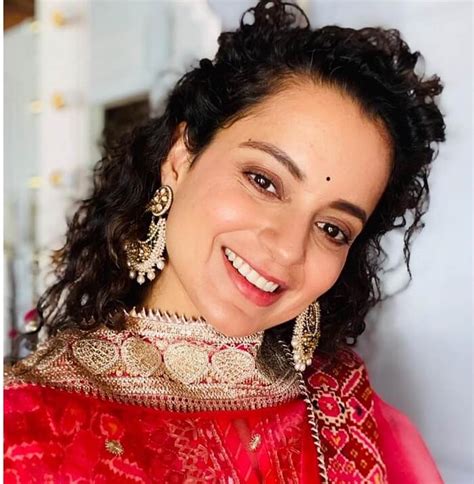 Kangana Ranaut Looks Traditional In The Latest Pictures Actress Album