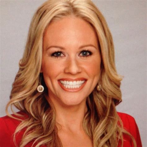 Espn Hires Lisa Kerney From Cbs New York As Studio Anchor