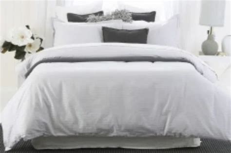 Plain White Bedding Linen At Best Price In Karur Id 19978076855