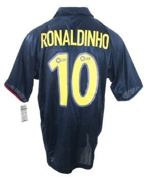 Das flamengo trikot von ronaldinho. Ronaldinho Fußball Trikots mit original Beflockungen ...