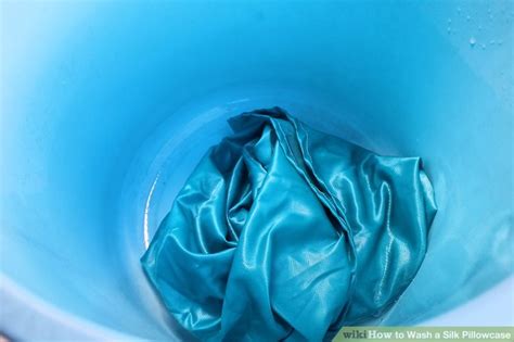 Then fill it up again with more cold water. How to Wash a Silk Pillowcase: 15 Steps (with Pictures ...