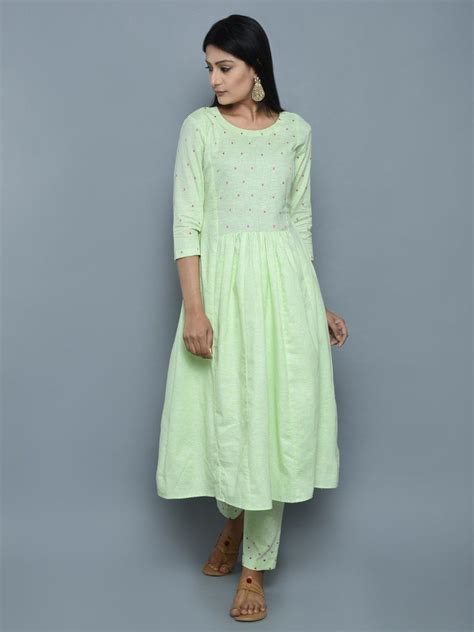 Mint Green Khadi Linen Hand Embroidered Kurta And Pants Set Of 2 Clothes For Women