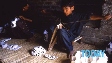 Unicef Contro Il Lavoro Minorile 150 Milioni Di Bambini Sfruttati Nel