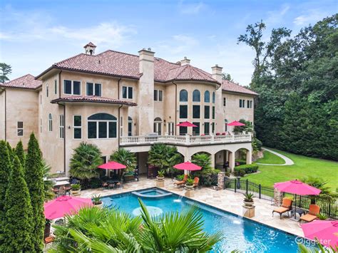 7 Most Gorgeous Mansions In Atlanta Available For Filming