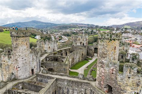 An Afternoon Exploring Conwy Castle And Town Explore