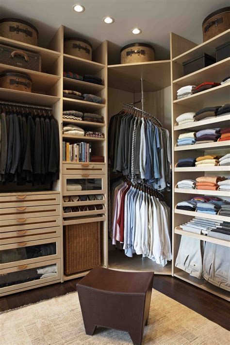 Organizer To The Stars Shares Five Common Closet Mistakes Organizing