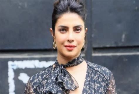 Priyanka Chopra Wore A White Sari Flaunting Belly Button Piercing