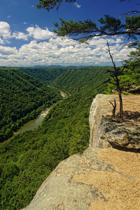 Discover West Virginia Beauty Mountain In The New River Gorge